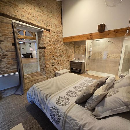 Gite Le Jardin Secret Et Gite Au Temps Suspendu Montpezat  Zewnętrze zdjęcie